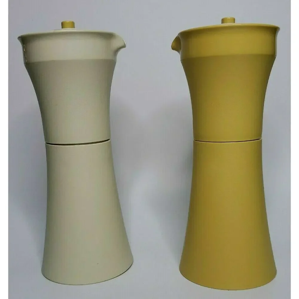 Tupperware Oil‎ and Vinegar Pourer 8 oz Harvest Gold & Tan 1246-11 1246-14 U143